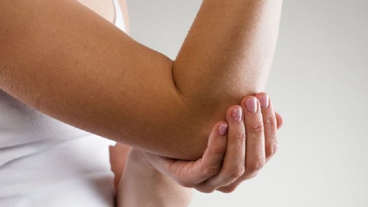 dolor en el codo